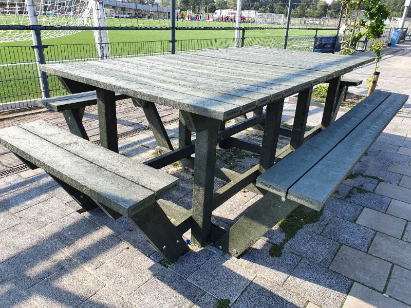 GreenMatter-teamtafel-Sportpark-Bijlmer GreenMatter-teamtafel-Sportpark-Bijlmer