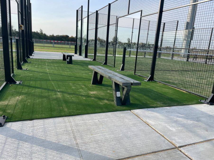 Mobiele-zitbanken-GreenMatter-Padelpark-21 Mobiele-zitbanken-GreenMatter-Padelpark-21